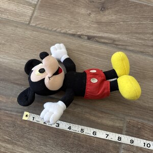Peluche vintage de Mickey Mouse de Playskool Disney, 9 pulgadas, peluche 1 imagen 4