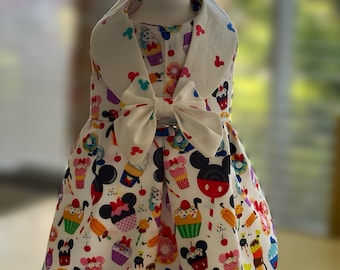 Vestido de marinero para perro Disney Treats, cuello con lazo y anilla en D