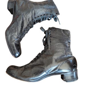 Antique Lace Up Ankle Boots Black Leather Edwardian  / 6.5