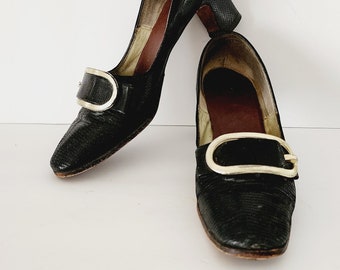 60s Black Leather Mod Pumps Silver Buckle Chunky Heel Size 7