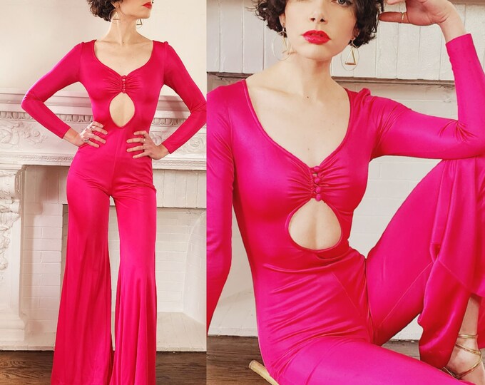 70s Fuschia Pink Disco Jumpsuit in Polyester Satin, Long Sleeves & Bell