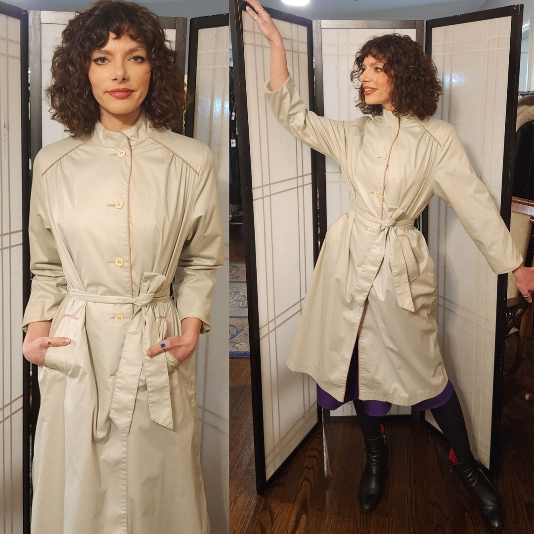 Vintage 70's | Beige/Sand Leather Belted Trench Coat