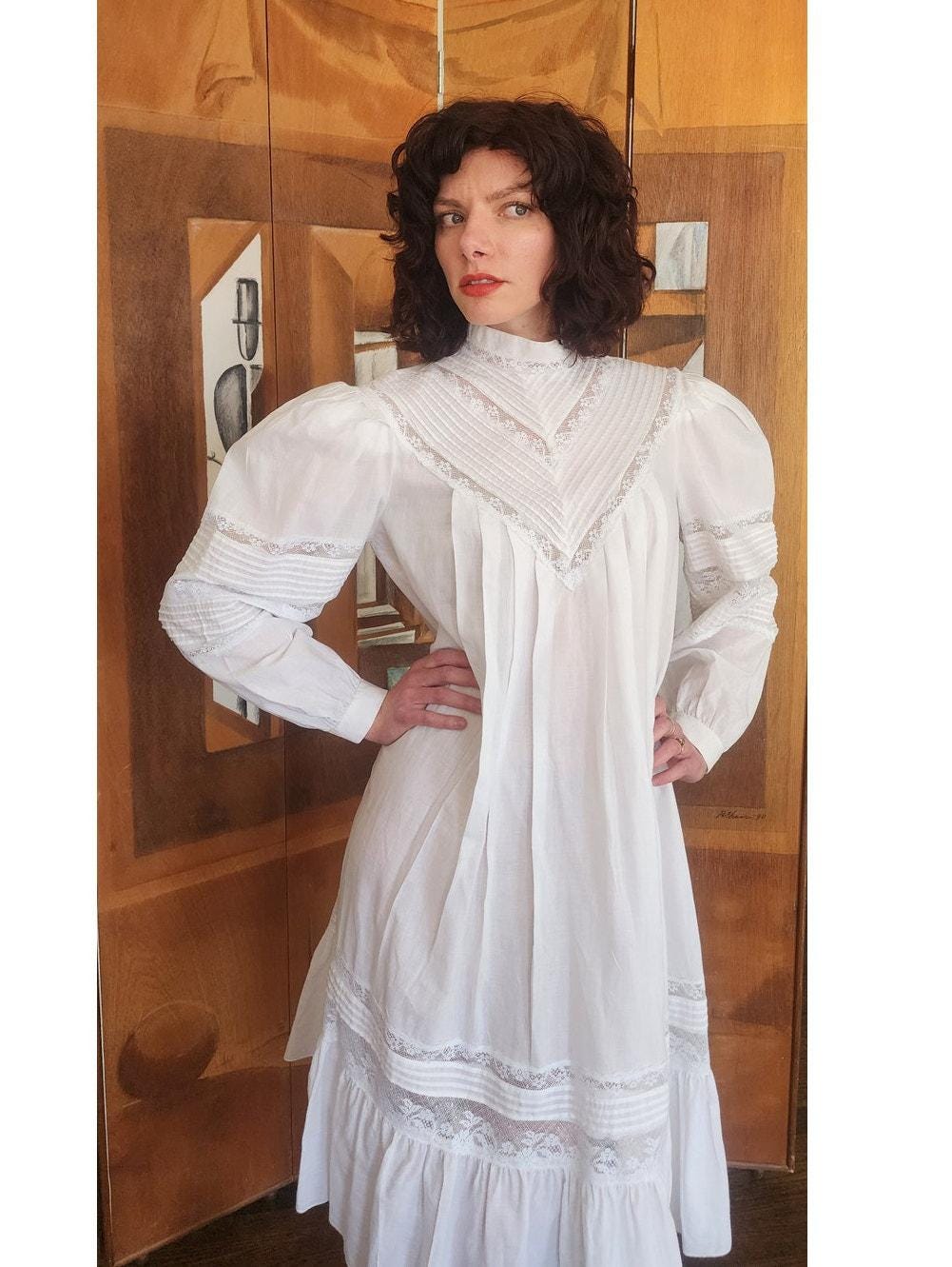 Sue Wong White - Etsy