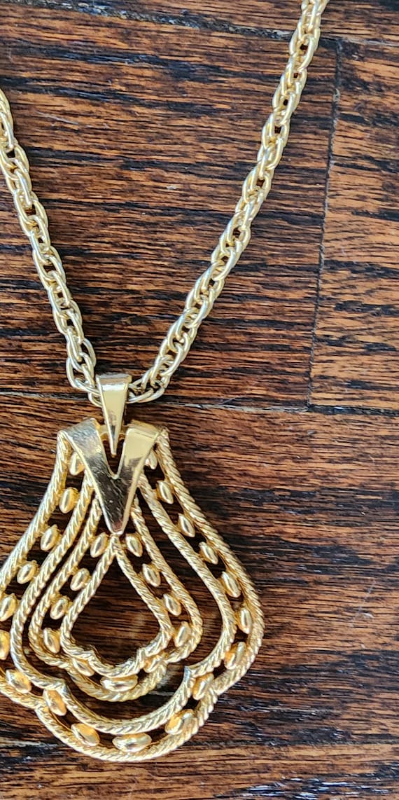 60s Trifari Pendant Necklace Gold Baroque Style - image 8