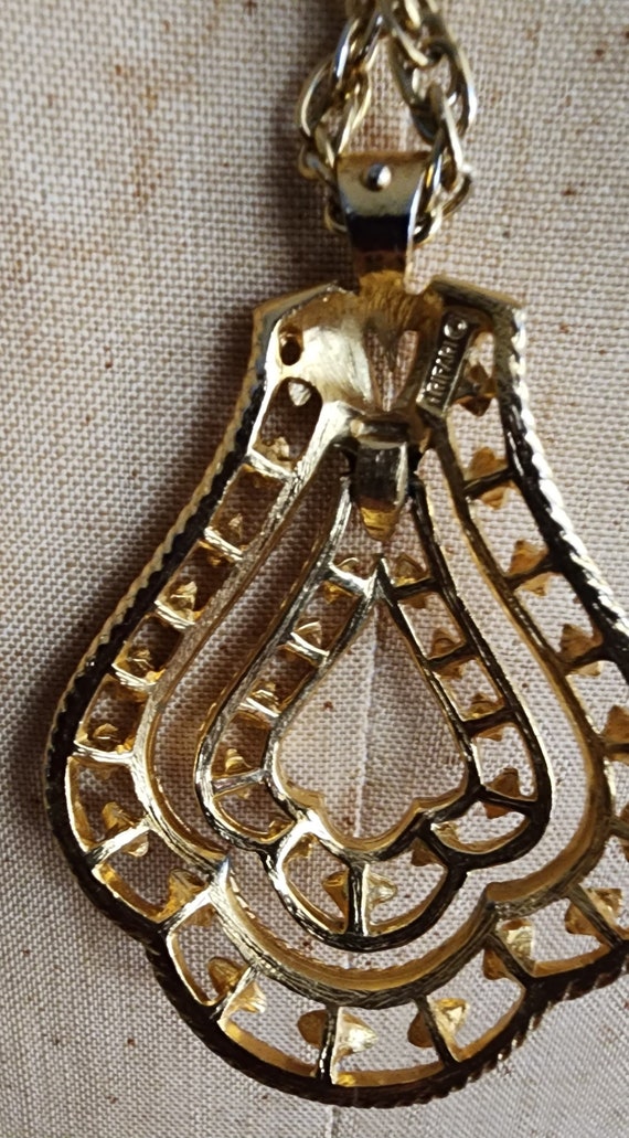 60s Trifari Pendant Necklace Gold Baroque Style - image 6