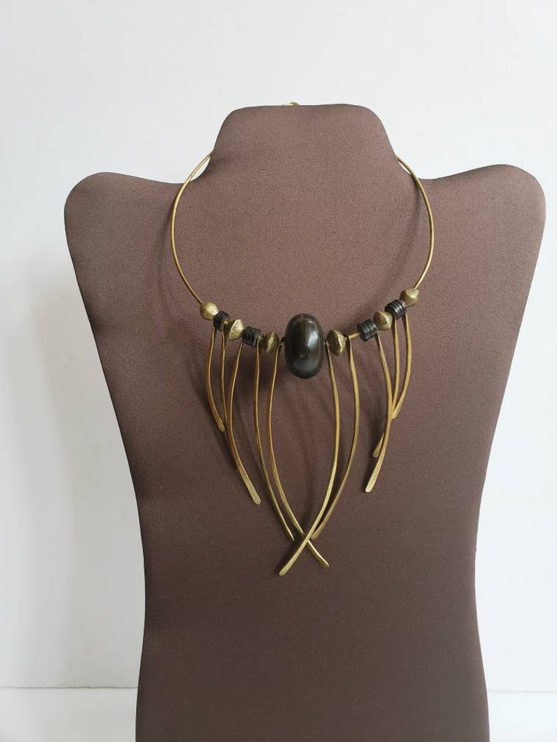 1970s Choker Necklace 70s Boho Necklace in brass and wood Tribal Ethnic Festival
