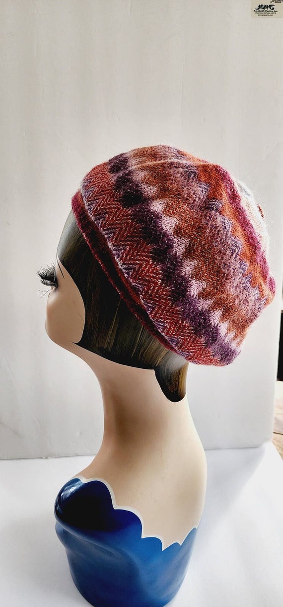 Vintage 70s Knit Beret Hat in Pink Mauve Beige, H… - image 5