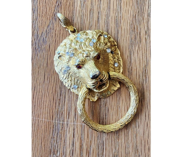 Vintage 60s Lion's Head Pendant Door Knocker Hamm… - image 4