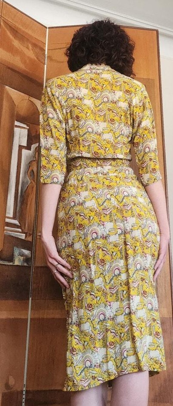 Vintage 40s Yellow Rayon Novelty Print Midi Dress… - image 9