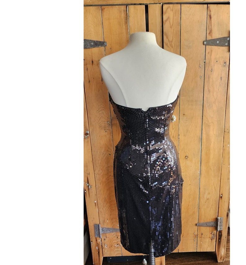 Vintage 80s Tadashi Strapless Dress Black Sequins Ruched Waist image 9