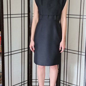 Vintage 60s Black Sleeveless Party Dress Tailored Wool Mod image 2