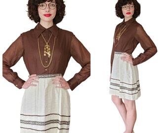 Vintage 60s Long Sleeved Dress Button Down Front in Brown