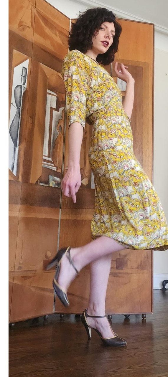 Vintage 40s Yellow Rayon Novelty Print Midi Dress… - image 3