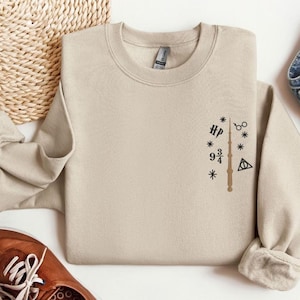 Embroidered Wizard House Sweatshirt, Wizard Universal Trip Sweater, Wizarding World Inspired, Cozy Vintage HP Crewneck, Gift for Friends
