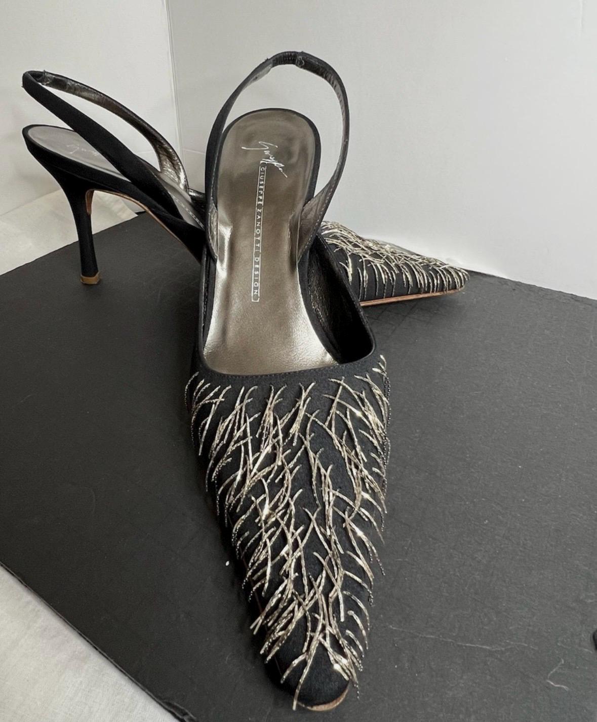 靴 Vintage Giuseppe Zanotti Heel Pumps Giuseppe Zanotti Vintage Red Dragon Heels 39/40 – darina`s garms