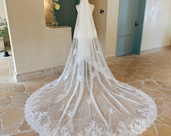 Chantilly Lace Veil,Blusher Wedding Veil,Double Tiers Veil,Soft and Light Lace Veil,Eyelash Lace Edge Bridal Veil,Cathedral Flower Lace Veil