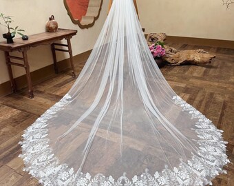 Velo de novia con borde de encaje floral, largo catedral y mariposa color marfil, velo de novia con encaje floral, velo de una sola capa, velo de tul suave