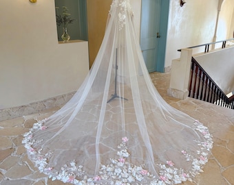 Dramatisk 3D-blommig brudslöja, rosa och vit blommig brudslöja, mantilla spetsslöja, katedralblommig slöja, pärlmantillaslöja, nyckfull slöja