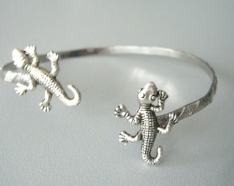 Lizard wrap bracelet, gecko bracelet, animal bracelet, charm bracelet, bangle