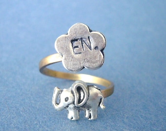 personalized elephant ring with a flower, adjustable ring, animal ring, silver ring, statement ring