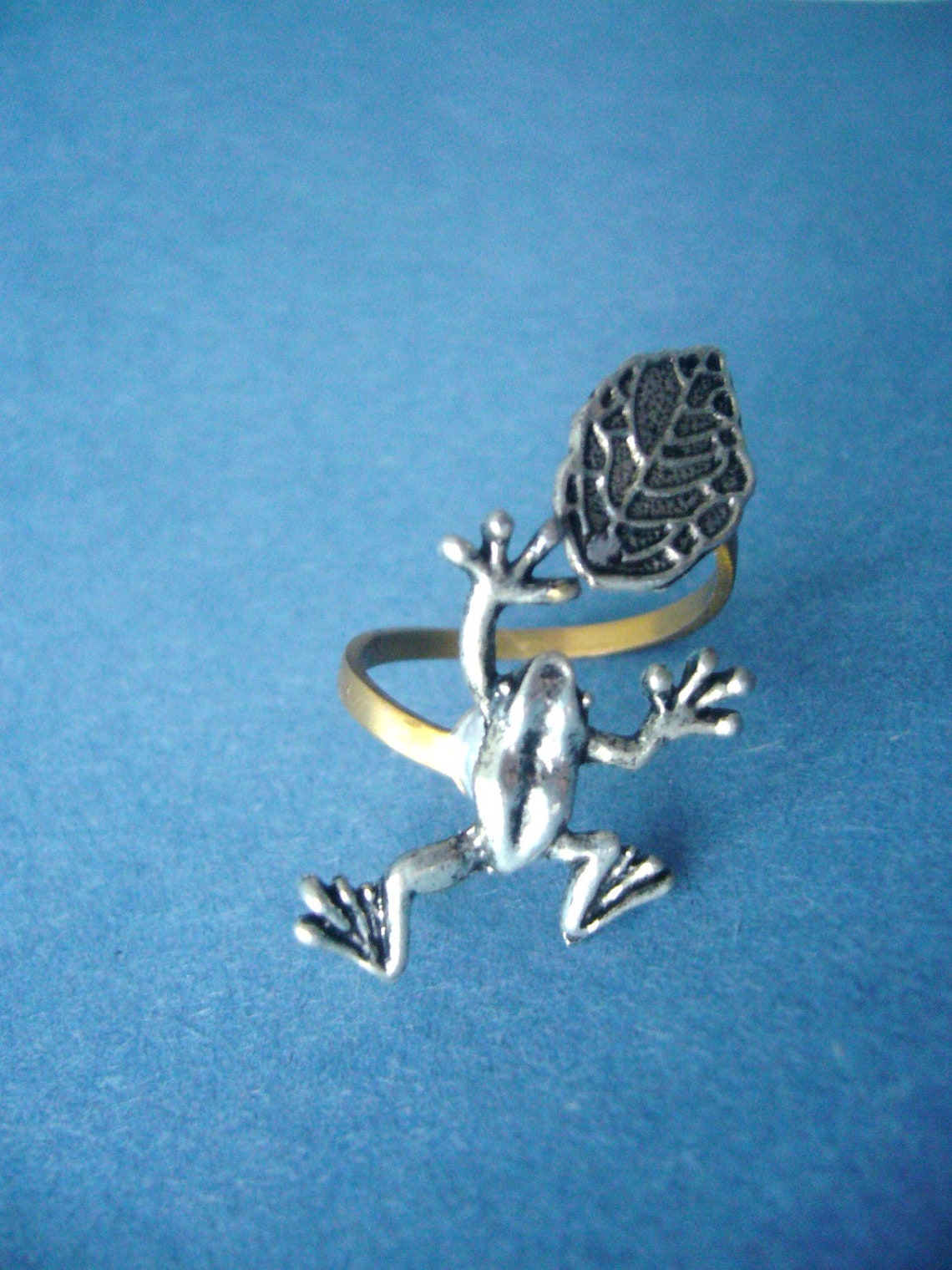 Frog Ring With a Leaf Wrap Style Adjustable Ring Animal Etsy
