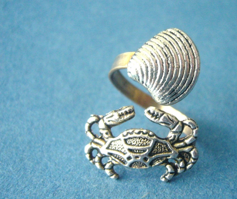 crab ring with a shell wrap style, adjustable ring, animal ring, silver ring, statement ring image 2