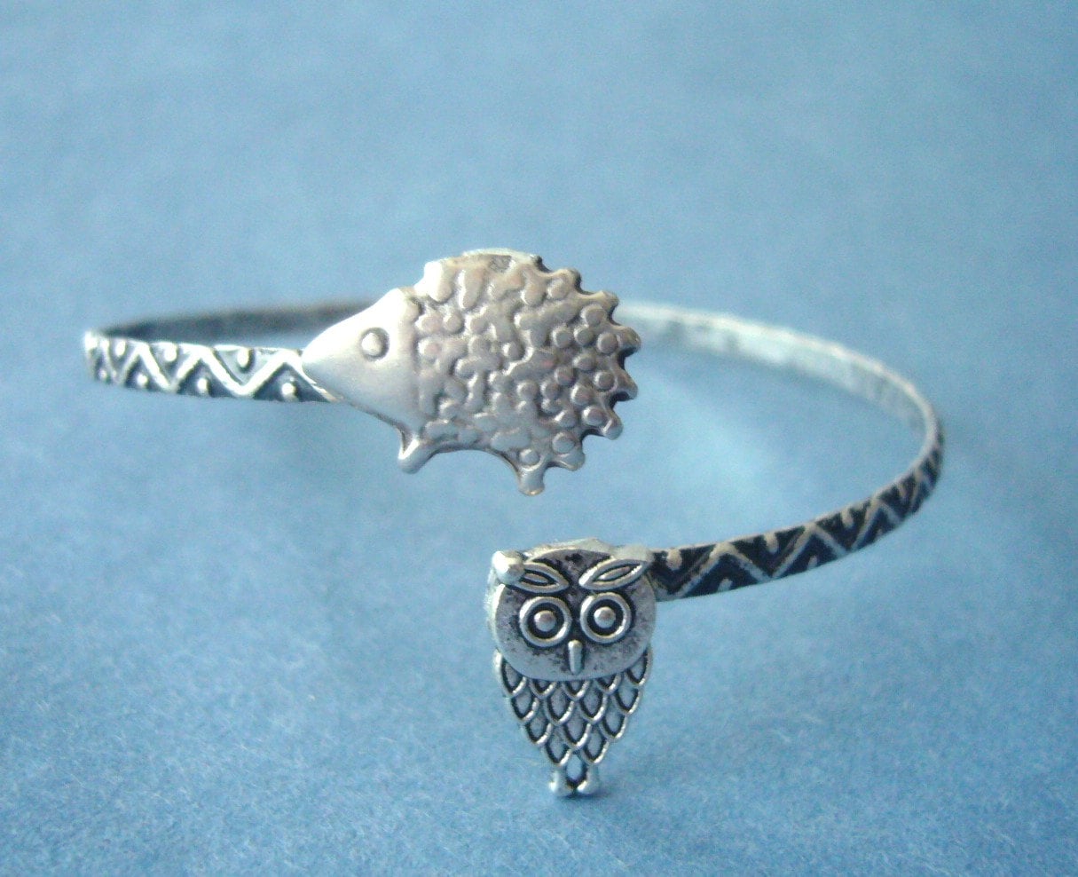 hedgehog bracelet with an owl, wrap style, animal bracelet, charm bracelet, bangle