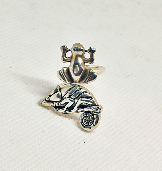 Silver Chameleon Frog Ring, Wrap Style, Adjustable Ring, Animal