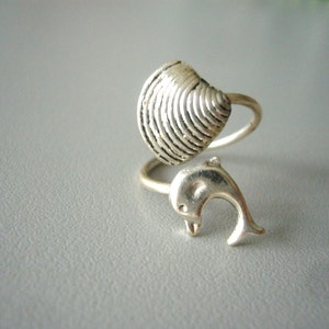 silver dolphin ring with a shell, wrap open style, adjustable ring, animal ring, silver ring, statement ring image 4