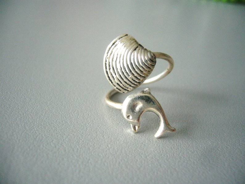 silver dolphin ring with a shell, wrap open style, adjustable ring, animal ring, silver ring, statement ring image 3