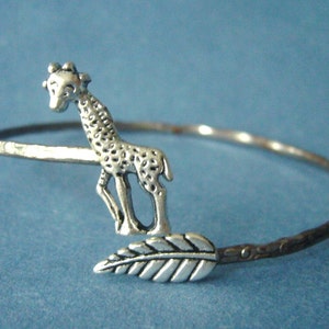 giraffe tracking bracelet