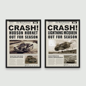 Juego de 2 pósteres de choque de Hudson Hornet y Rayo McQueen, impresión de periódico de Cars, artículos de la Copa Piston, láminas artísticas de Disney Cars, láminas de Cars Crash