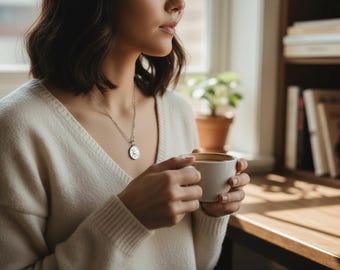 The Bayani Medallion Necklace - Silver