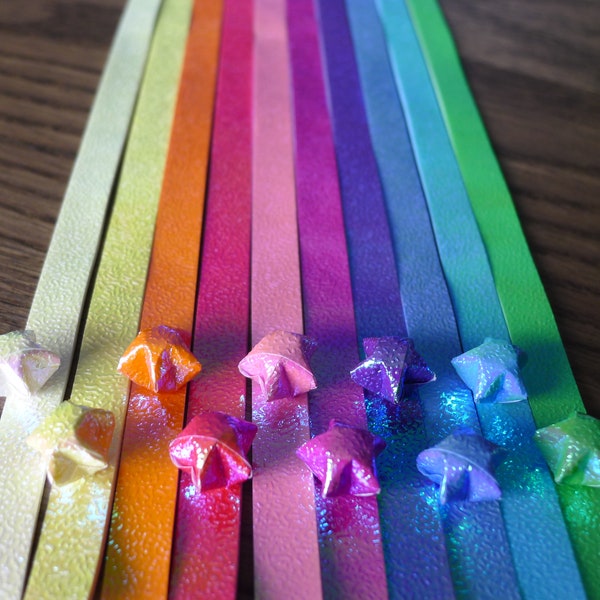 Tiras de papel de origami con estrellas de la suerte, nacaradas y brillantes, con espectro arcoíris - paquete de 80 tiras (USD 35 Envío gratis a todo el mundo*)