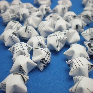 100 Musical Notes Manuscript Origami Lucky Stars USD35 Free Ship Worldwide image 2