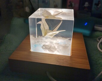 Eternity Origami Crane Epoxy cube night light