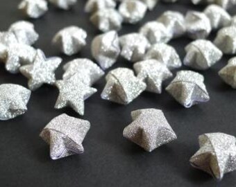 80 Estrellas de la Suerte de Origami con Polvo de Hadas Mágico Plateado Brillante (Envío gratuito a todo el mundo para pedidos superiores a USD 35)
