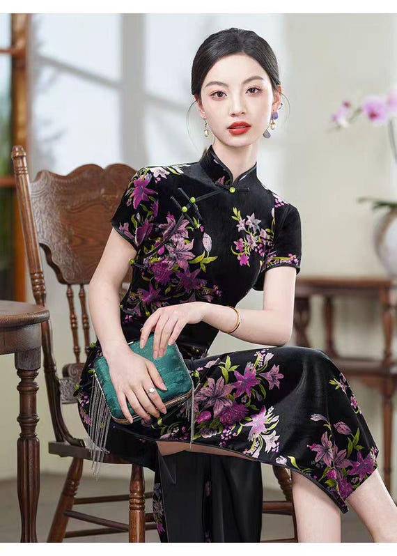 chinese retro style 5xl dress YINRULAN Womens Oversize Satin Cheongsam Dress Red... From Topdigital0006,  Rs.2,246.59 In Bulk