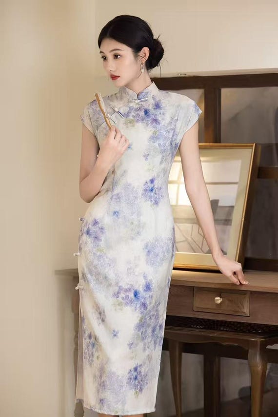 yellow designer dress long sleeved Size:US7 - IT37 this gown is the ICA VIP Selection Women's Cream Linen Look