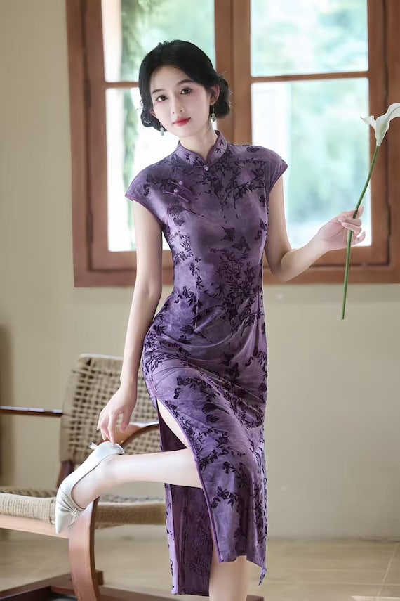 Modern Chinese Qipao Dress, Green Cheongsam Midi Dress, Oriental Elegant  Dress for Women, Flocked Milk Silk Chinese Dress, Gift for Her - Etsy  Ireland