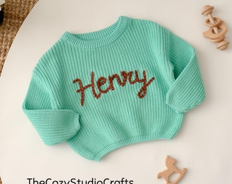 Geboortecadeau Gepersonaliseerd cadeau Handgeborduurde naam babysweater, custom babynaamtrui, trui babymeisjes met naam, verjaardagscadeau
