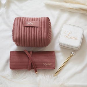 Personalized Bridesmaid Gift Set • Velvet Jewelry Box • Custom Makeup Bag • Custom Jewelry Roll • Birthday Gift for Her • Travel Organizer