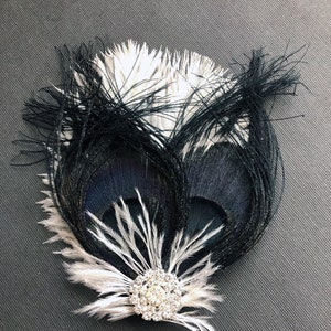Black White Peacock Hair Clip | Great Gatsby Fascinator | Dark Gothic Wedding | Halloween Hairpiece | Prom Corsage | Feather Boutonniere