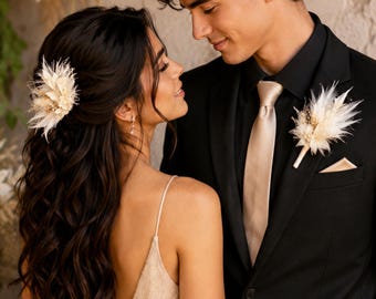 Adorno para el cabello de plumas blancas y flores secas / Peineta nupcial / Pinza para el cabello de dama de honor / Ramillete de muñeca para graduación / Boutonnière de hoja de rusco para el novio