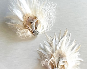 Ivory Champagne Pfauenfeder-Haarspange | Braut Great Gatsby Hochzeit Fascinator | Weiß Braut Haarschmuck | Abschlussball Vintage Strasskorsage