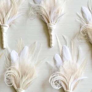 Pinza para el pelo con plumas de pavo real color marfil / Tocado de novia estilo Gran Gatsby / Postizo de novia blanco / Ramillete de muñeca color champán para graduación / Peineta de boda estilo bohemio imagen 16