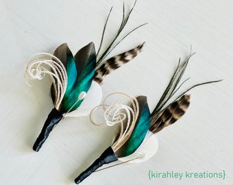 Emerald Feather Boutonniere | Green Teal Duck Groom Lapel Pin | Rustic Wedding Boutonniere Corsage | Groomsmen Buttonhole | Ivory Brown NOAH