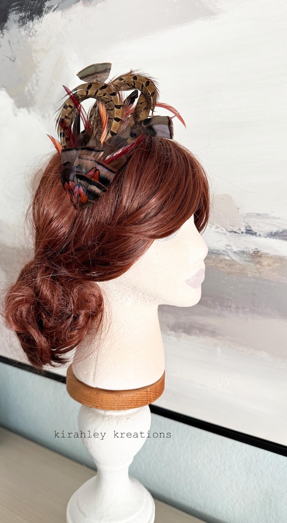 Custom Feather Fascinator EDWINA: Your Exquisite Kentucky Derby Hat | The Hat Girls main image 3