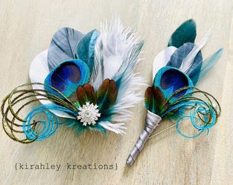 Boutonniere con piume di pavone / Matrimonio Grande Gatsby / Spilla da bavero blu turchese dello sposo / Asola per testimoni dello sposo / Corpetto o parrucchino da ballo verde acqua