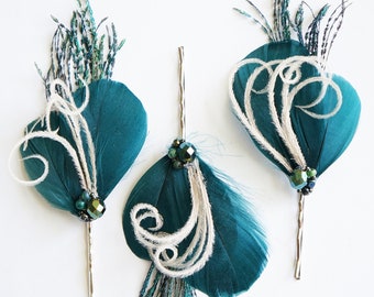 Dark Teal Feather Bobby Hair Pin | Emerald Peacock Sword, Ivory Herl, Beads | Bride Wedding Hairpiece, Bridesmaid Clip Comb | Prom Corsage